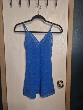 VICTORIA'S SECRET Sheer Lace Slip Stretchy Sexy Babydoll